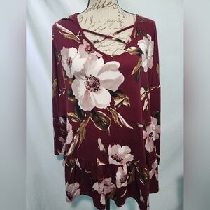 Storyteller Maroon Boho Floral Top. Flounce Hem. NWT. Criss-Cross Front. Size 1X